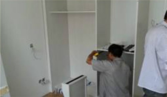 衣柜安裝公司哪個好，衣柜安裝公司現(xiàn)在的情況