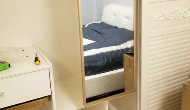 衣柜隱形鏡子安裝過程如何做，有哪些安裝流程