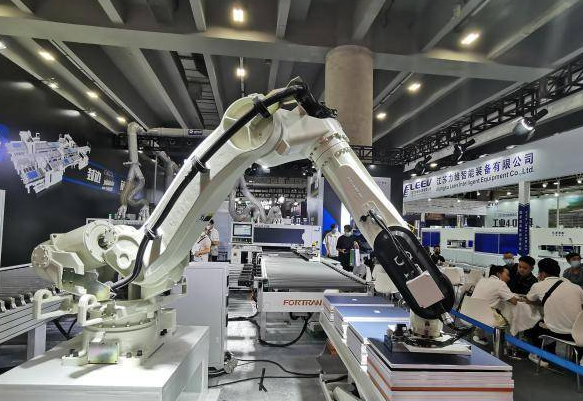 投資風(fēng)向標(biāo)：定制家居新風(fēng)向，近七成消費(fèi)者最看重健康環(huán)保