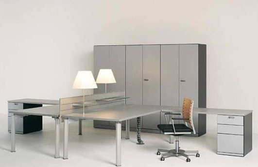 金屬家具工藝品好不好？優(yōu)缺點(diǎn)講解及保養(yǎng)小技巧