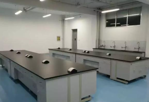 江西實(shí)驗(yàn)室家具廠家，實(shí)驗(yàn)室家具與家具的區(qū)別