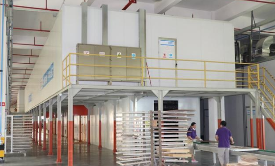 自動噴漆工藝：淺談家具噴漆房設(shè)計過程中的幾點思考
