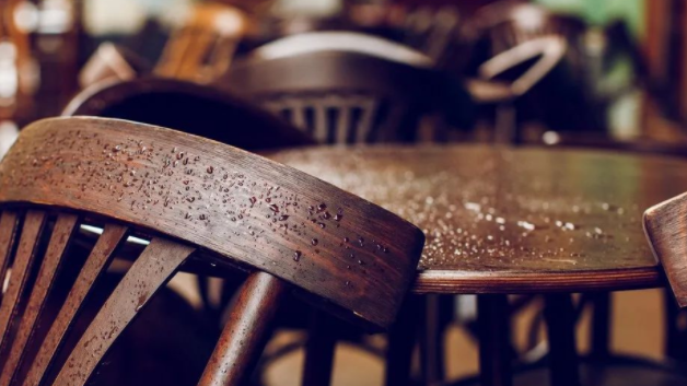 【暴雨洪災(zāi)】實(shí)木家具泡水了怎么辦？