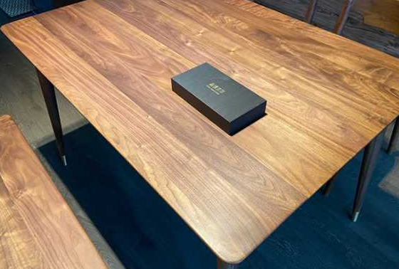 黑胡桃色實木家具那么多坑，想買不敢買呀?