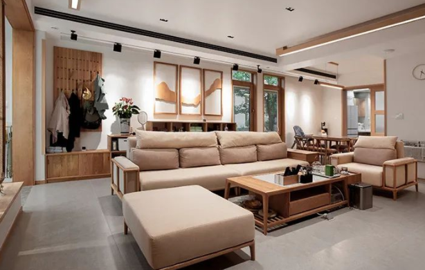 實木地板材質(zhì)翻新:全屋實木家具的養(yǎng)老房，處處都有人文與關(guān)懷