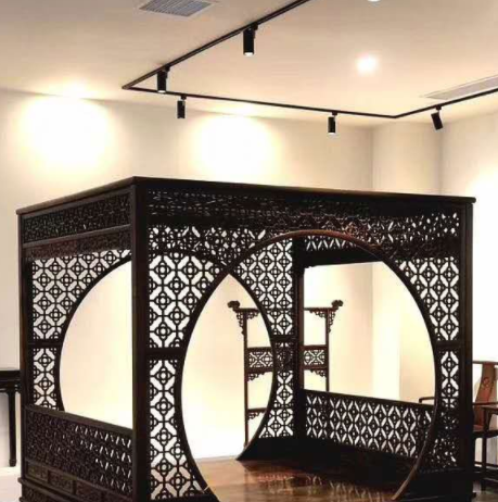 小葉紫檀家具鑒別，買紅木家具除了貨比三家，還需要這些選購(gòu)技能