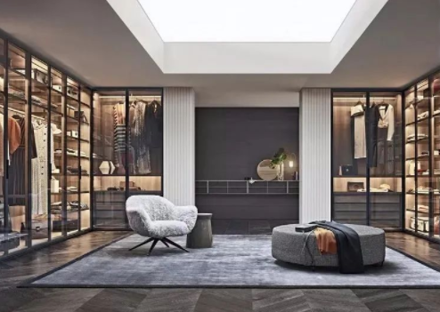 定做衣柜格局，定制衣柜與成品衣柜的區(qū)別