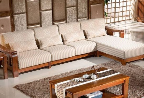 客廳沙發(fā)買“皮沙發(fā)”還是“布沙發(fā)”？