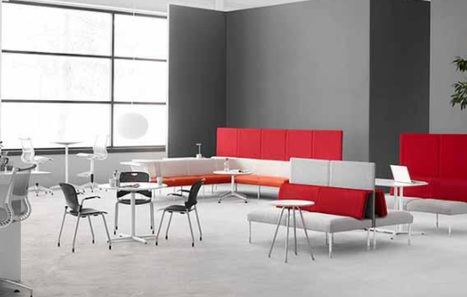 成都辦公室家具租賃：辦公室辦怎么擺放沙發(fā)辦公椅，沙發(fā)會議椅擺放有何講究?