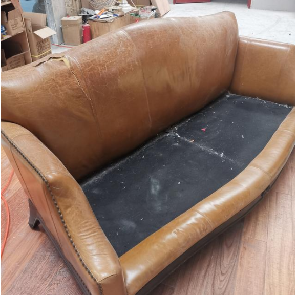 布沙發(fā)維修，什么沙發(fā)適合翻新？