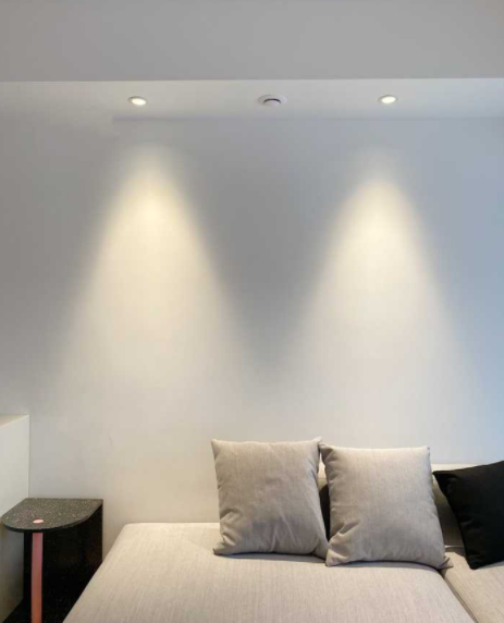 照明燈具品牌：燈光是室內(nèi)的化妝師，選對燈具如同對空間施了魔法