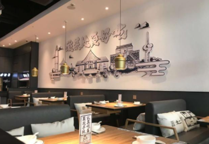 整體家裝設(shè)計師：家裝燈具應(yīng)該怎樣選擇與布置？