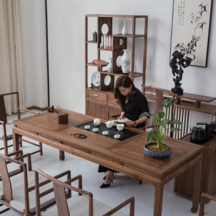 實(shí)木茶室設(shè)計(jì)圖：打造禪意茶室，我選擇新中式茶桌椅
