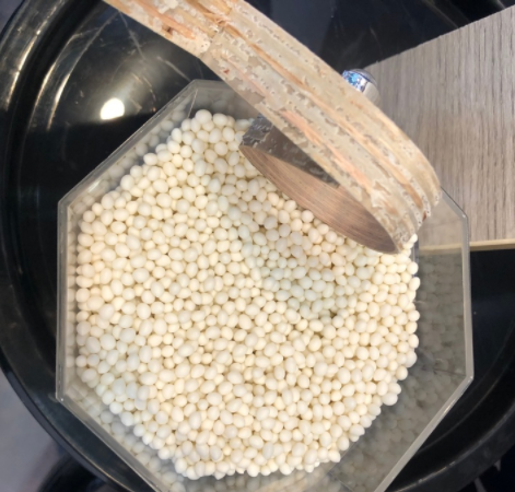 板式家具開料：板式家具PVC封邊后脫膠的幾個(gè)主要原因，看完不吃虧！