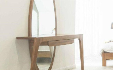 古典梳妝臺價格：臥室里放梳妝臺好嗎？臥室里放梳妝臺注意事項有哪些？