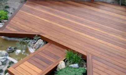 深圳防腐木地板：什么是防腐木地板？防腐木地板好不好?