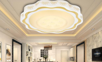 歐普吸頂燈安裝：如何給客廳選擇一款適合的吸頂燈？選擇吸頂燈要注意什么？