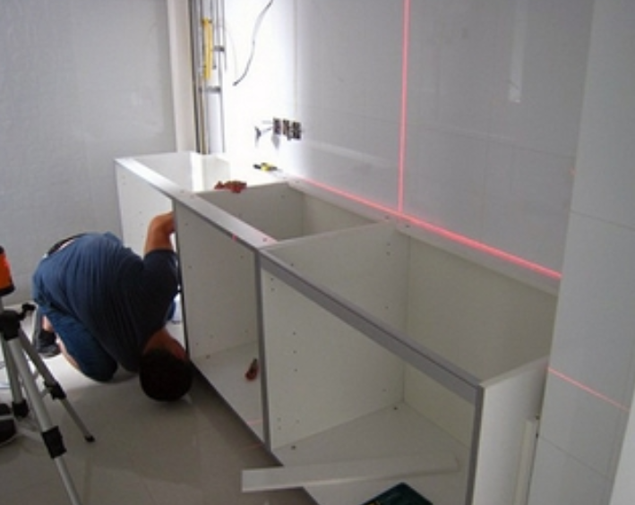 【整體櫥柜安裝】櫥柜安裝驗(yàn)收的注意事項(xiàng)有哪些？