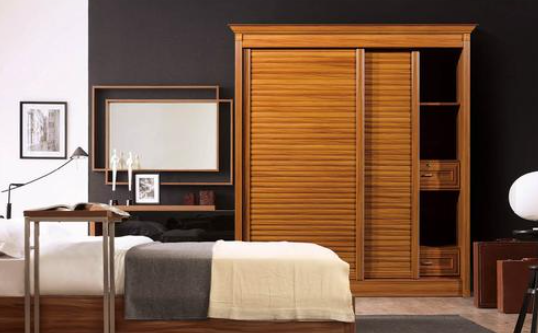 全鋁家居加盟：全鋁衣柜多少錢一平方？全鋁衣柜的優(yōu)缺點