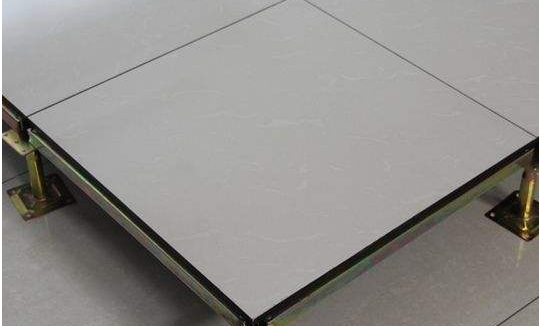 【防靜電地板品牌】防靜電地板施工工藝，防靜電地板安裝流程