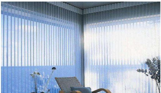 【深圳電動(dòng)窗簾配件】家用電動(dòng)窗簾介紹，電動(dòng)遙控窗簾分類