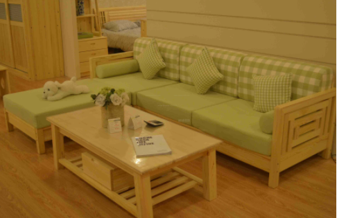 【實(shí)木兒童床價格】兒童床為什么用松木?松木實(shí)木床的優(yōu)缺點(diǎn)