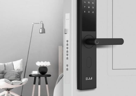【杭州米家智能門鎖】安裝智能門鎖的人越來越多，選購時該注意什么呢？
