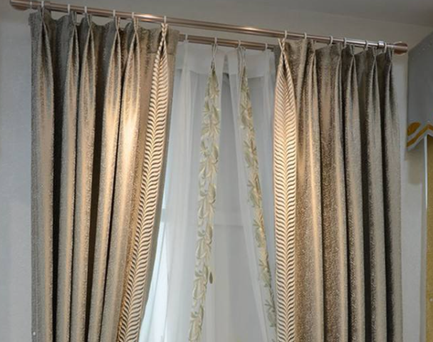 真絲綢做窗簾好不好，真絲綢窗簾一米多少錢(qián)？左右手