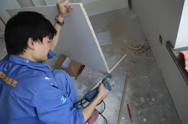 聲明：在左右手平臺下單，不會額外收取商家（用戶）任何費用！