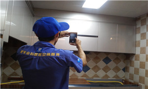 櫥柜安裝完成拍照